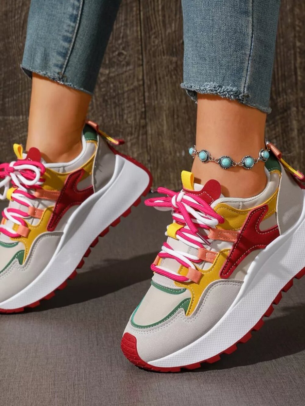 Round Toe Lace Up Sneakers